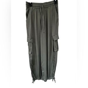 SO Woman’s  Khaki Cargo Pants